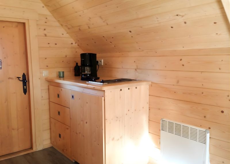 cabane troll etang philippe auvergne