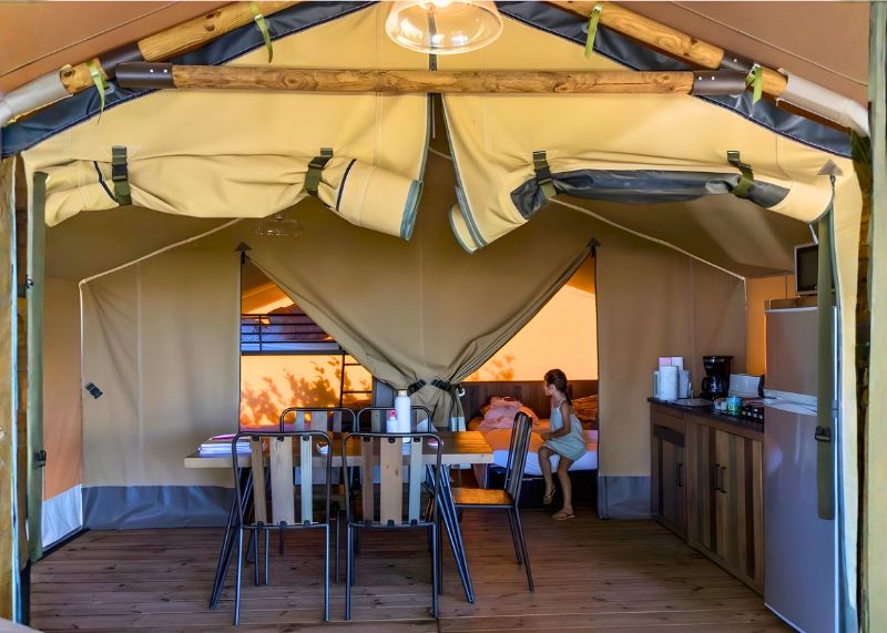 lodge kenya camping etang philippe