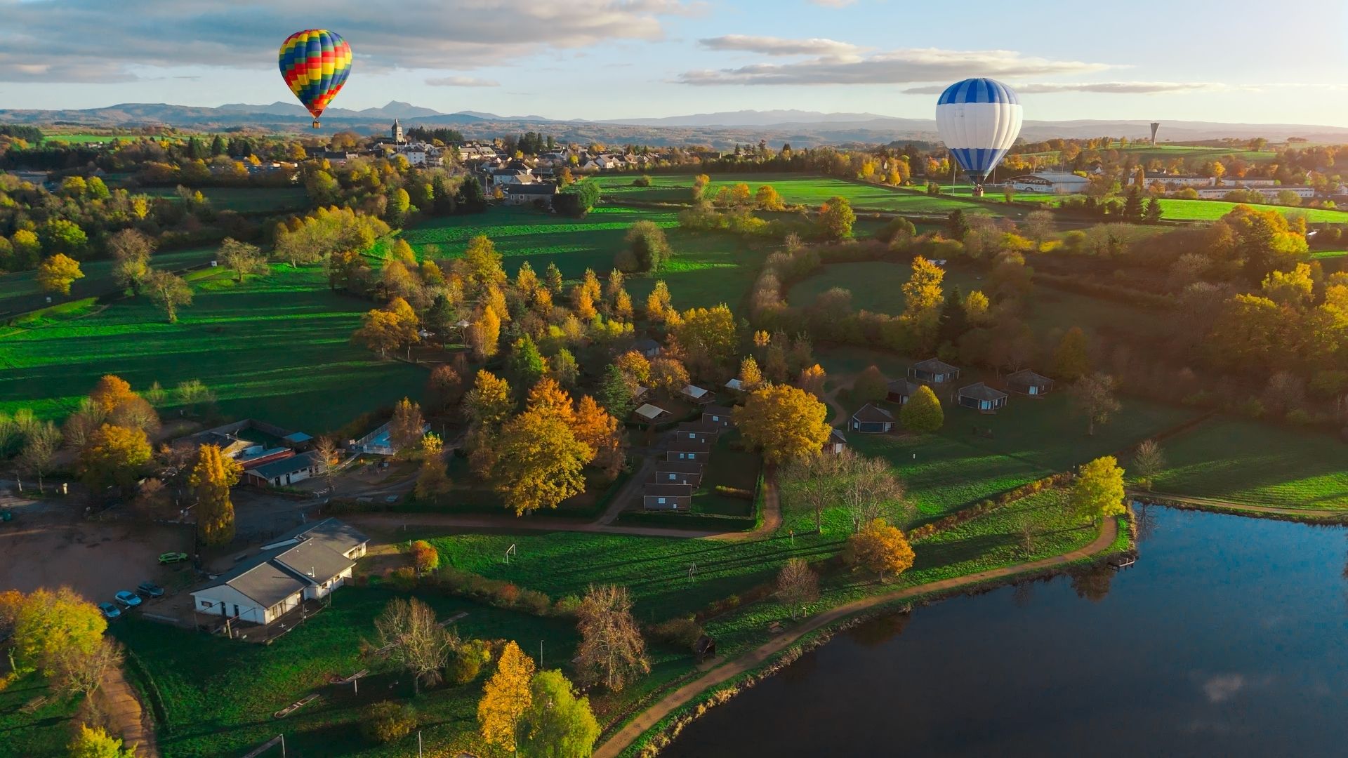 camping auvergne avec services